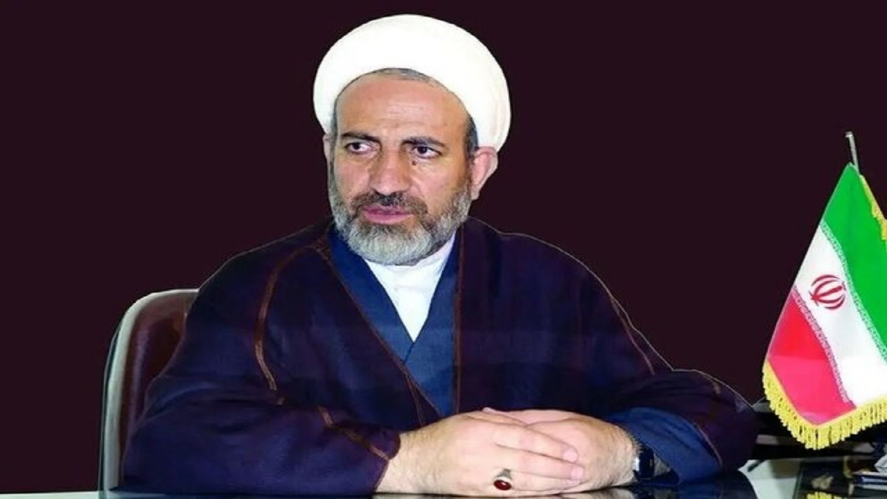 برکناری معاون هنری وزارت ارشاد باید زودتر انجام می‌شد 