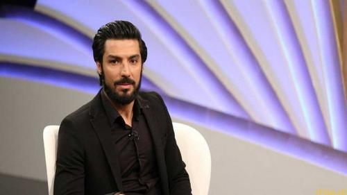 بازی سپاهان و استقلال ساده‌تر از تراکتور است 