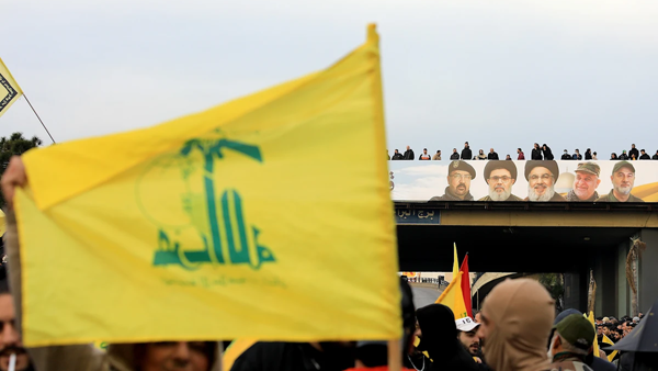 گام اولِ خلع‌سلاح حزب‌الله، به سنگ خورد
