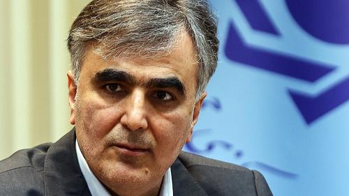 فرزین: اقتصاد در حال بازیابی مجدد است 