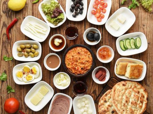  آیا حذف صبحانه عامل چاقی است؟