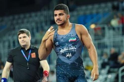 فرخی نایب قهرمان جهان را مقتدرانه برد