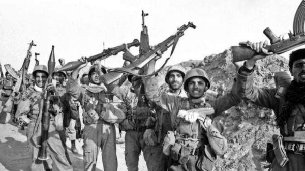 ۲۸ رزمنده‌ای که اوایل جنگ بعثی‌ها را فراری دادند