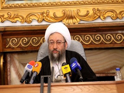 خودتان شفاهاً یا کتباً بارها گفته‌اید که چرا با فلان روزنامه و سایت برخورد نمی‌کنید