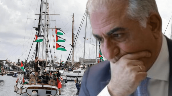 سلطنت‌طلب‌ها بازهم در سمت تاریک تاریخ ایستادند+عکس