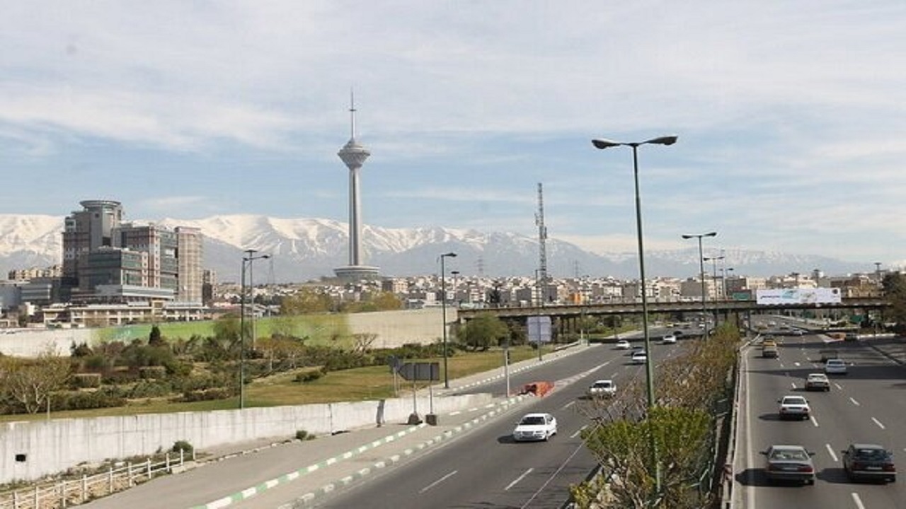 کیفیت هوای تهران قابل قبول است 