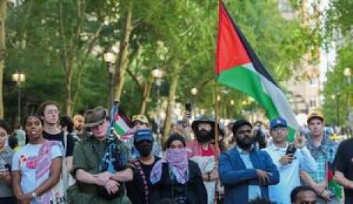 قضیه فلسطین کلید رمزآلود فرج است.