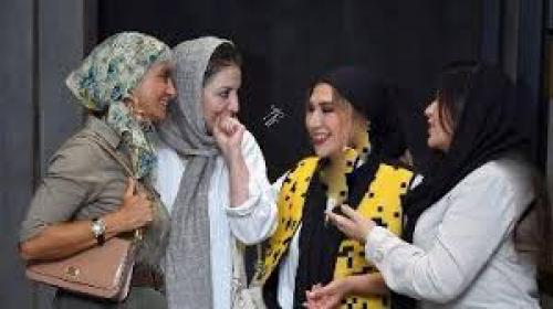 عادی سازی بی حجابی در میان بازیگرها