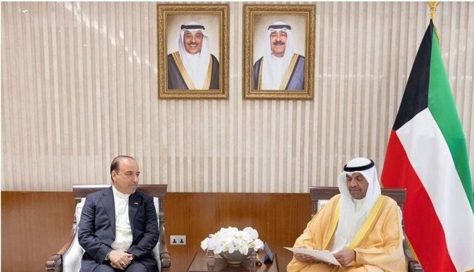ابلاغ پیام عراقچی به وزیر خارجه کویت