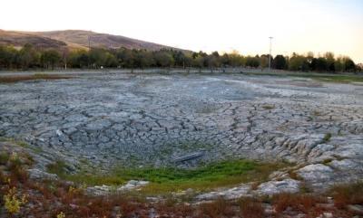 نگین درخشان طبیعت کرمانشاه خشکید