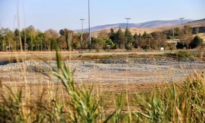 نگین درخشان طبیعت کرمانشاه خشکید