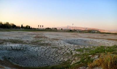 نگین درخشان طبیعت کرمانشاه خشکید