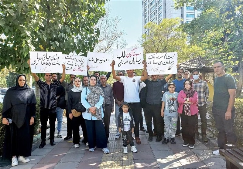 تجمع جمعی از بیماران نادر به علت افزایش قیمت داروی سیستاگون/ توضیح سازمان غذا و دارو
