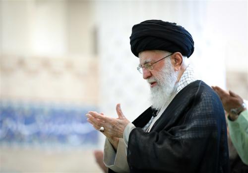 منظومه نماز در اندیشه رهبر انقلاب؛ از عبادت فردی تا راهبرد تمدنی  منظومه نماز در اندیشه رهبر انقلاب؛ از عبادت فردی تا راهبرد تمدنی