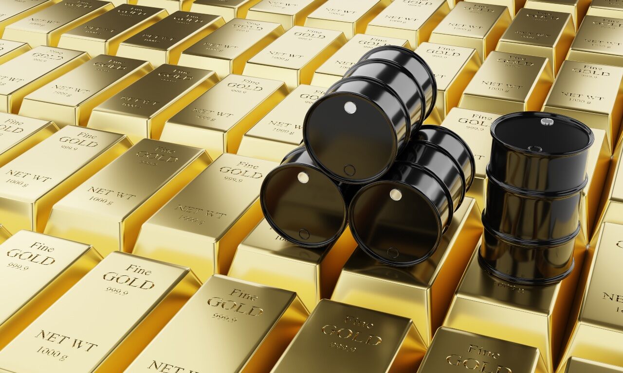 طلا به دنبال رکوردزنی/ نفت و بیت کوین در حال پس‌روی در بازارها