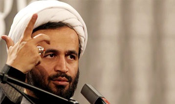 صوت/ انتقاد صریح پناهیان: اربعین راهم دارند خراب می‌کنند 