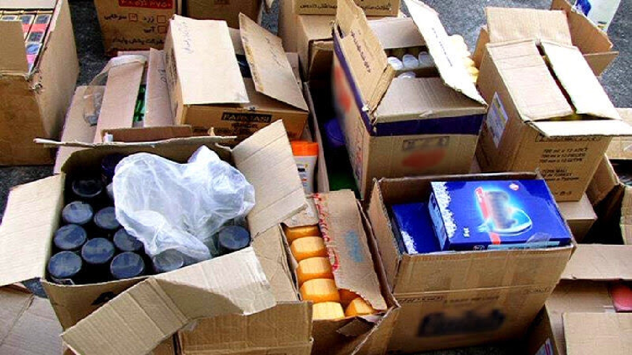 انهدام باند لوازم آرایشی بهداشتی تقلبی 