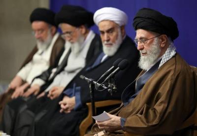 دیدار دست‌اندرکاران کنگره بین‌المللی نائینی با رهبر انقلاب