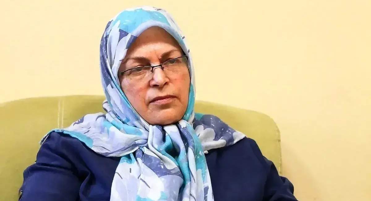 رئیس جبهه اصلاحات نسخه تسلیم را به نام تعامل جا می‌زند 