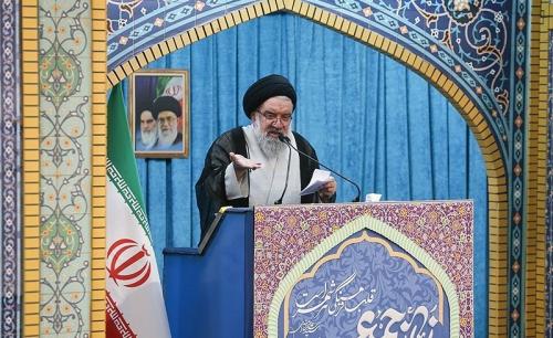 ملت عاشورایی ایران هرگز تسلیم زورگویی نخواهد شد 