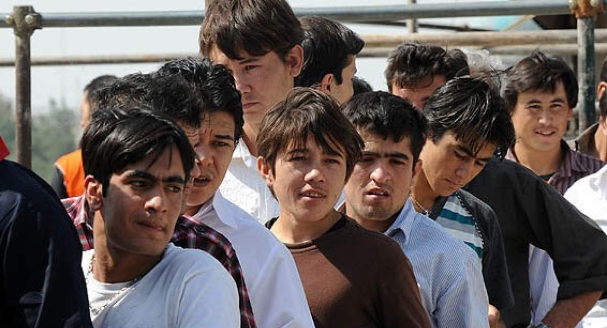 اتباع بدون گذرنامه نمی توانند وارد ایران شوند  اتباع بدون گذرنامه نمی توانند وارد ایران شوند
