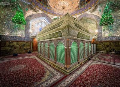 گل آرایی ضریح امیرالمومنین گل آرایی ضریح امیرالمومنین