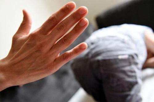  تنبیه بدنی دانش آموز بوکانی