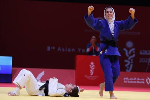 طلای دختر جودوکار ایران در بازیهای آسیایی جوانان طلای دختر جودوکار ایران در بازیهای آسیایی جوانان