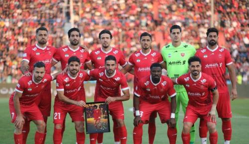 تیمی که کریم باقری می‌چیند 