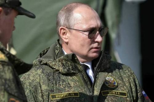 عیادت پوتین از گروهبان ارتش روسیه /فیلم