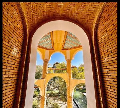 تصاویر خیره کننده از عمارت خسروآباد در شهر سنندج / عکس