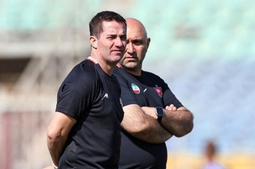 پاسخ  اوسمار به نقل و انتقالات  پرسپولیس