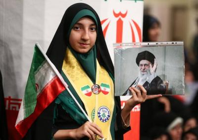 دیدار هزاران دانش‌آموز و دانشجو با رهبر انقلاب /عکس