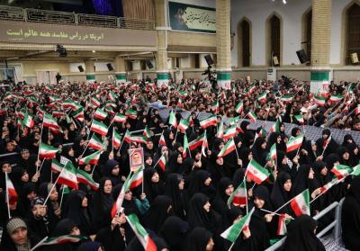 دیدار هزاران دانش‌آموز و دانشجو با رهبر انقلاب /عکس