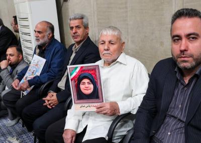 دیدار هزاران دانش‌آموز و دانشجو با رهبر انقلاب /عکس