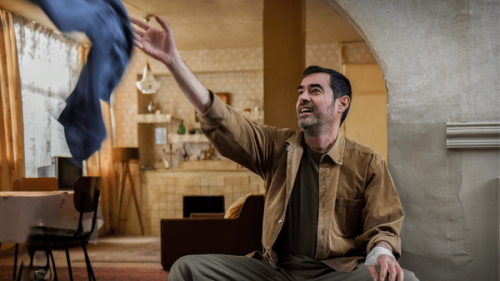 شهاب حسینی «پتک» را کلید زد