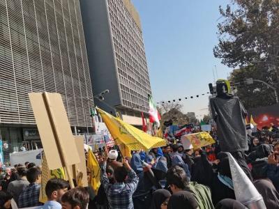 راهپیمایی یوم‌الله ۱۳ آبان در پایتخت/ عکس