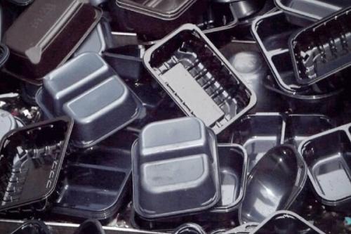 هشدار نسبت به بازسازی غیر بهداشتی ظروف نچسب