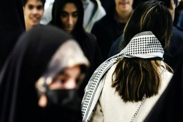  حجاب و دوقطبی‌های به هم چسبیده!