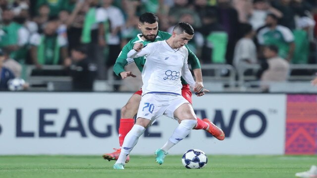 استقلال به مصاف الوحدات رفت