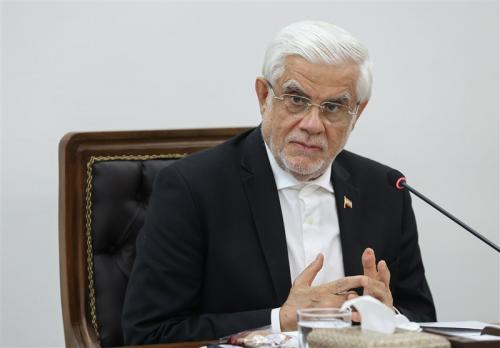 باید در امر اجرای برنامه هفتم، شرایط کشور در نظر گرفته شود