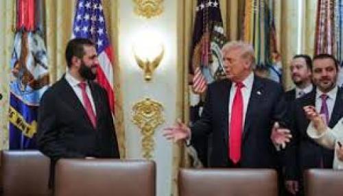 نحوه نشستن جولانی در برابر ترامپ در کاخ سفید!