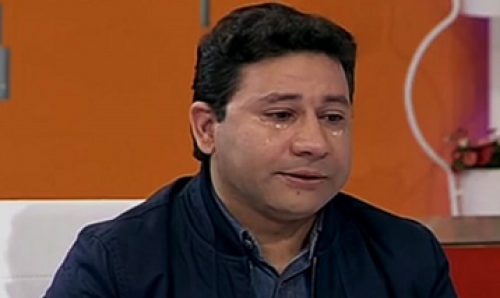 فیلم/ اشک‌های بی‌پایان «سروش جمشیدی» در برنامه زنده تلویزیون