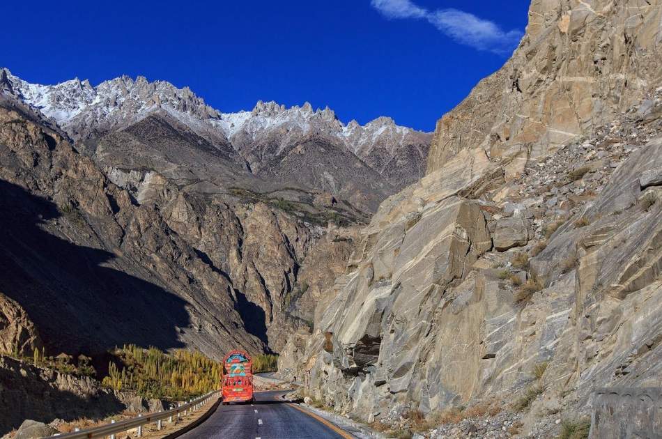 جاده ترسناک در بدخشان افغانستان /فیلم