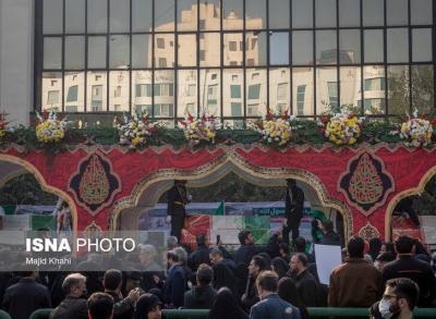 مراسم تشییع پیکر ۱۰۰ شهید گمنام در تهران /عکس