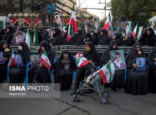 مراسم تشییع پیکر ۱۰۰ شهید گمنام در تهران /عکس