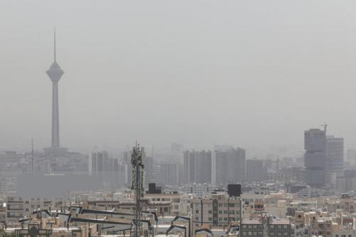 وضعیت هوای تهران همچنان «قرمز»/ تداوم حضور ریزگردها در پایتخت