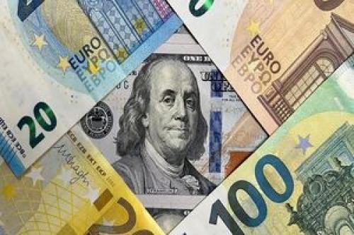 قیمت دلار رسمی کاهشی شد+ جدول