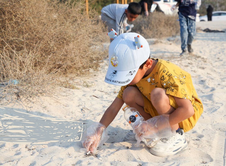 پاکسازی سواحل کیش