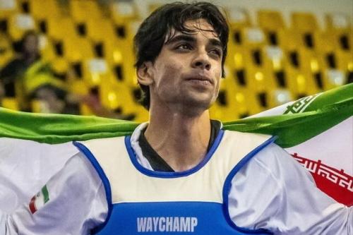 ادامه درخشش نابغه تکواندوی ایران/ زندی قهرمان زیر ۲۱ سال جهان شد